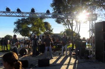Foto - Festa em comemoração aos 13 anos de Capão do Cipó