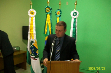 Foto - Sessão Solene em comemoração aos 10 anos do município de Capão do Cipó e entrega de Diploma aos membros da Comissão Emancipacionista.