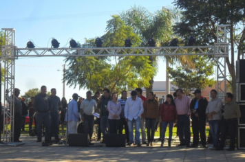 Foto - Festa em comemoração aos 13 anos de Capão do Cipó